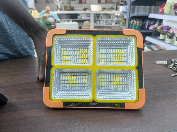 Lampes solaires rechargeables