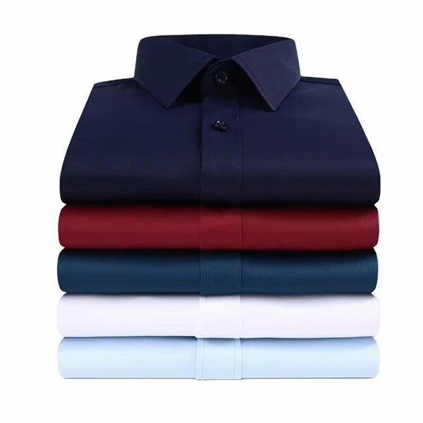 Chemise élégante en coton pour hommes