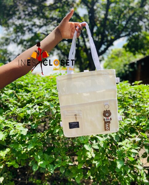 Canvas tote bags
