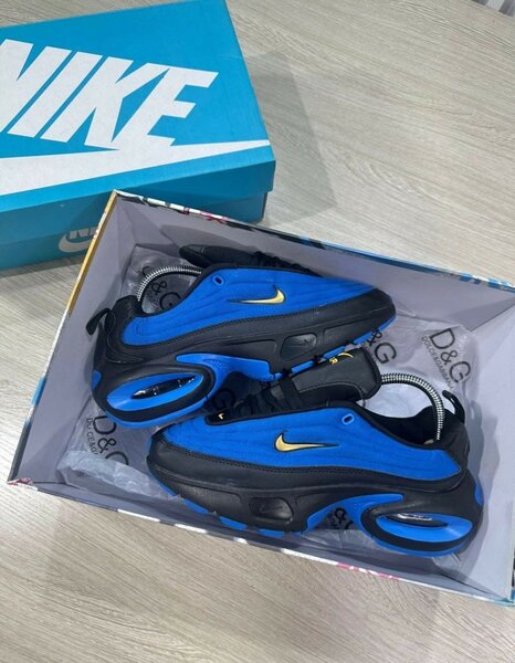NIKE CLASSIC