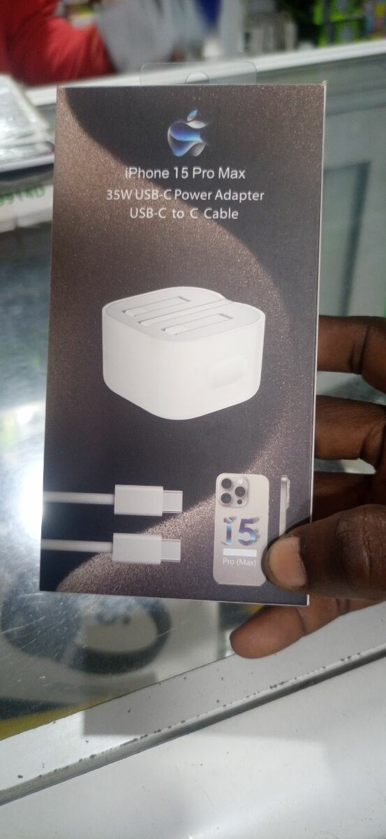 iPhone 15 to 16pro max , original charger and it's very fast
