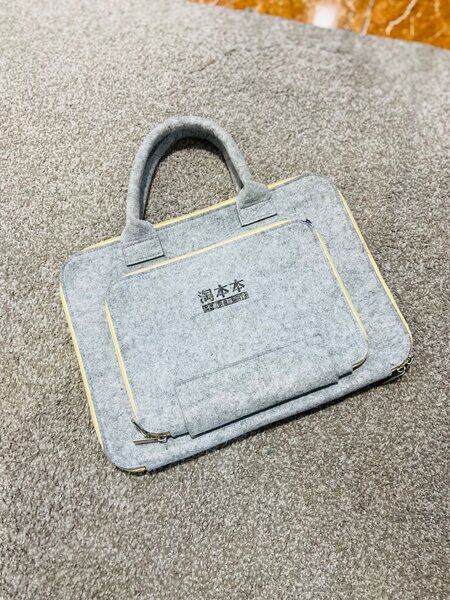 Laptop bags