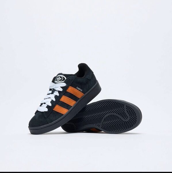 Adidas campus