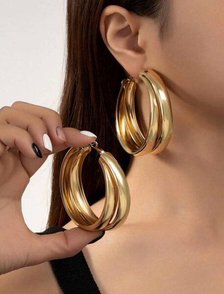 BOUCLES D'OREILLES