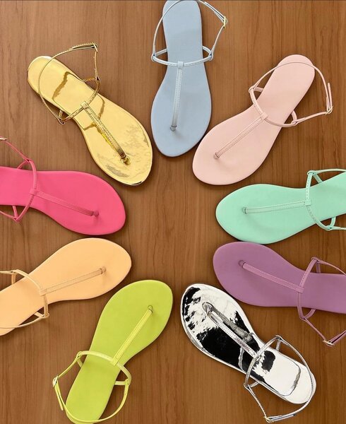 Holla Sandals