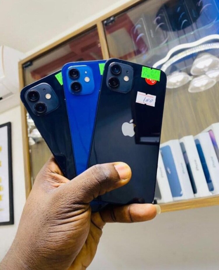 iPhone 12