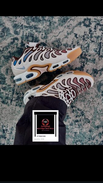 Basket NIKE TN drift authentique avec sa boîte