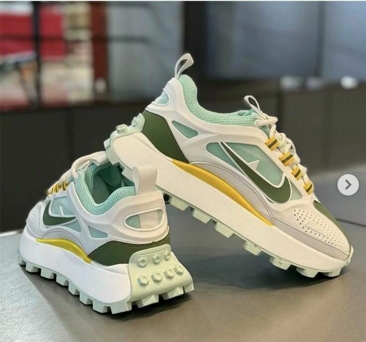 NIKE AIR ZOOM
