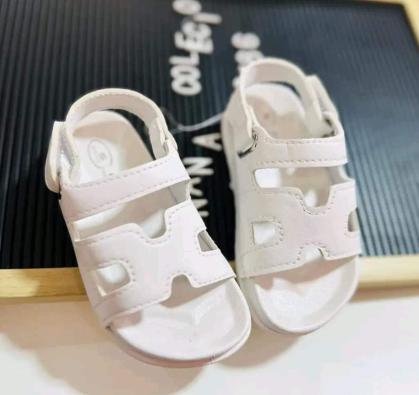 Kids shoes