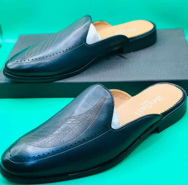 HALF SHOE