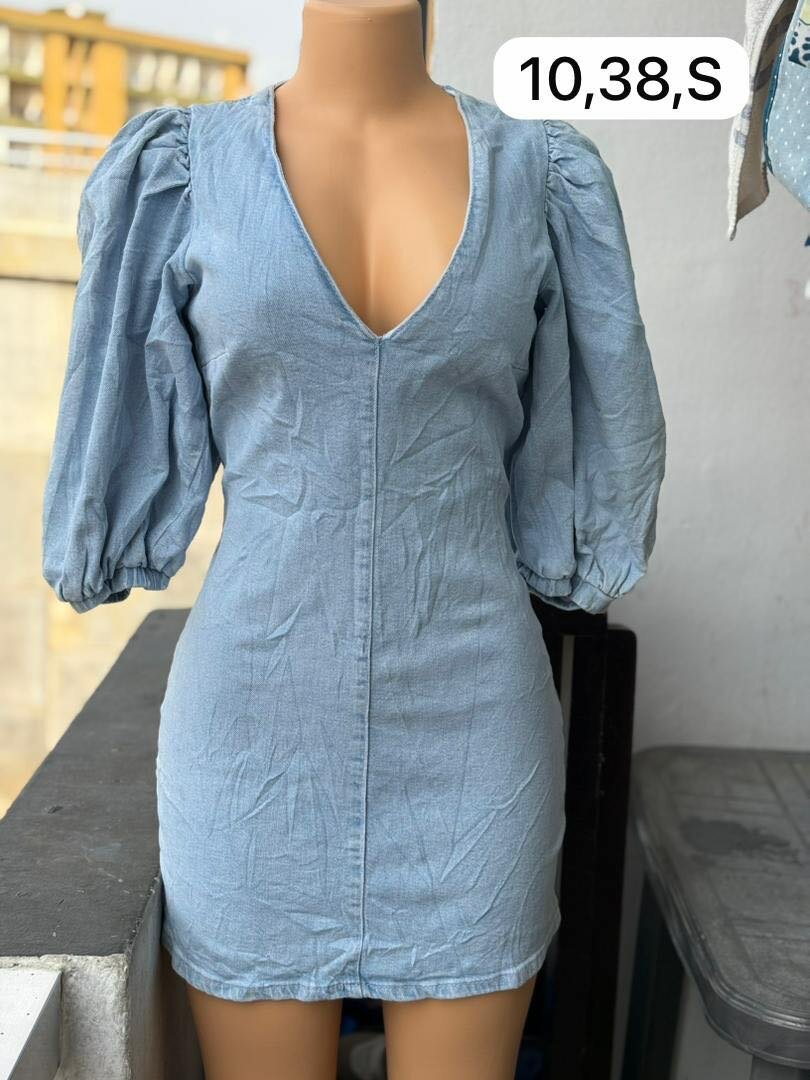 Robe en jean à manches bouffantes
