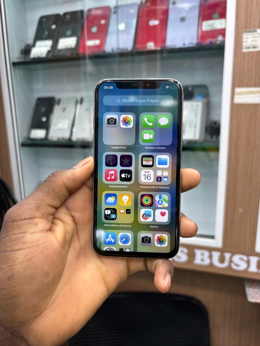 iPhone X