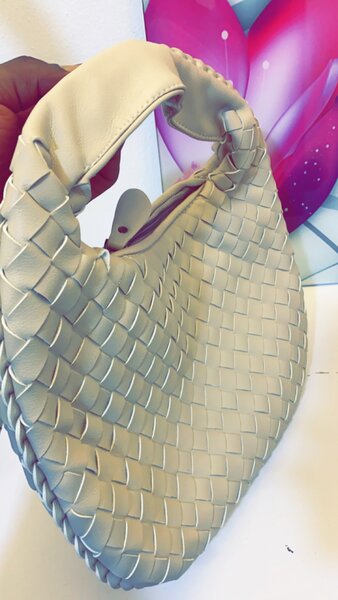 Bottega Veneta