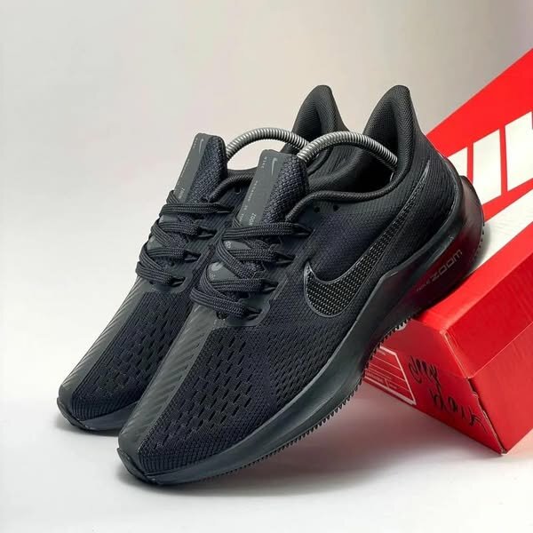 Nike Air Zoom V6