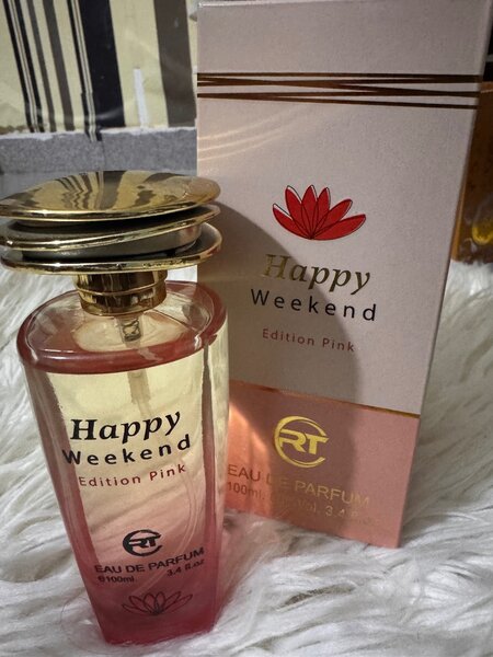 HAPPY WEEKEND
