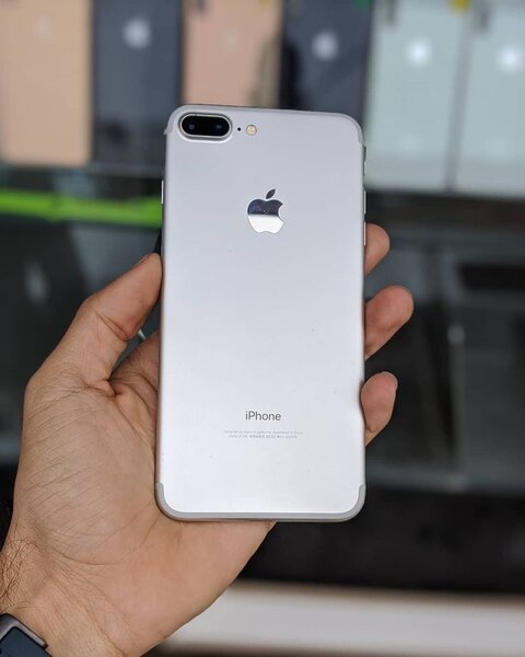 iPhone 8
