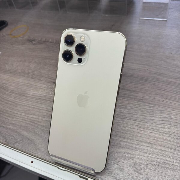 iPhone. 13