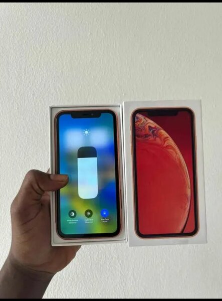 iPhone 128GB Débloqué Neuf