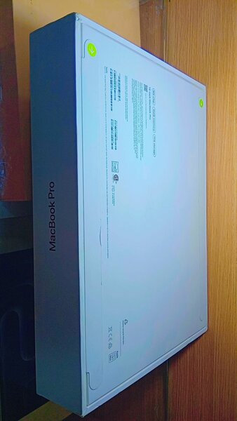 MacBook Pro 14" M4