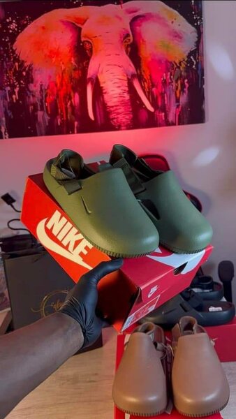 Crocs nike