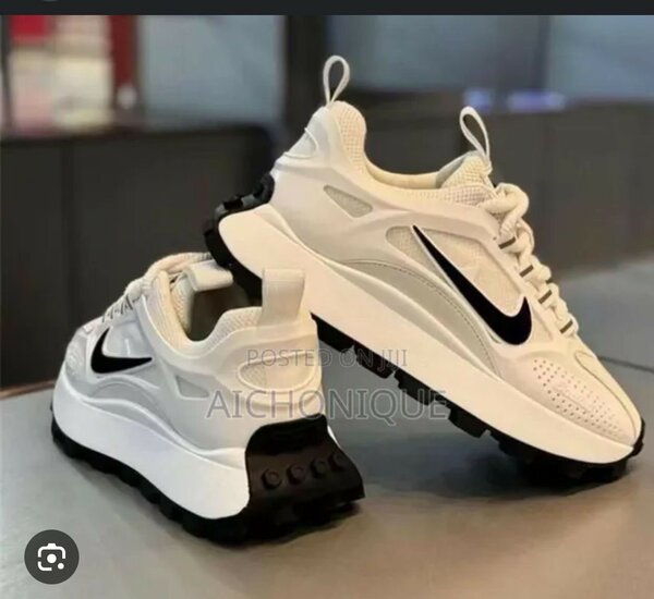 Chaussures de sport tendance