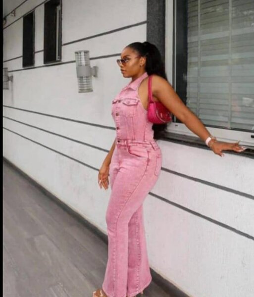 Salopette rose en jean tendance