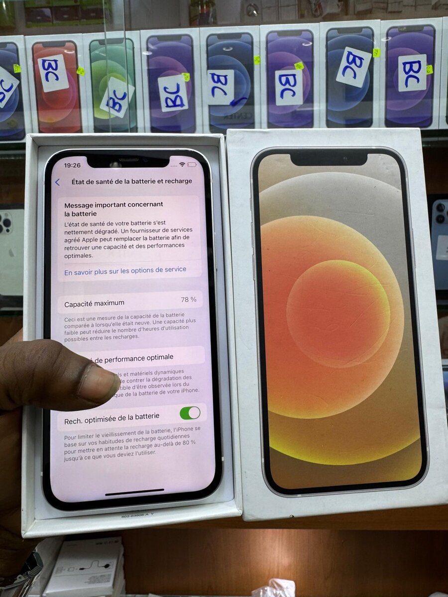 iPhone 12 simple