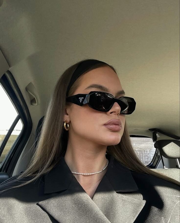 Lunettes de soleil prada
