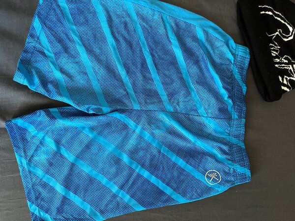 Fb shorts