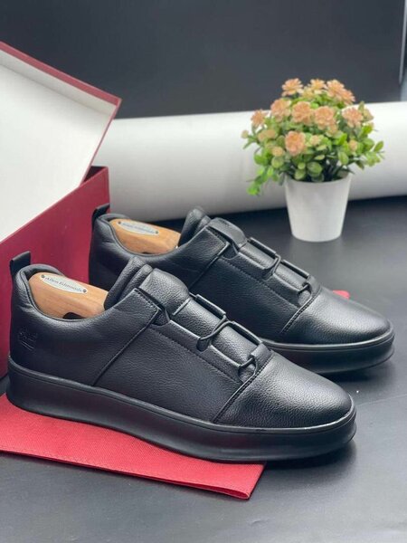 CLASSIC WEAR