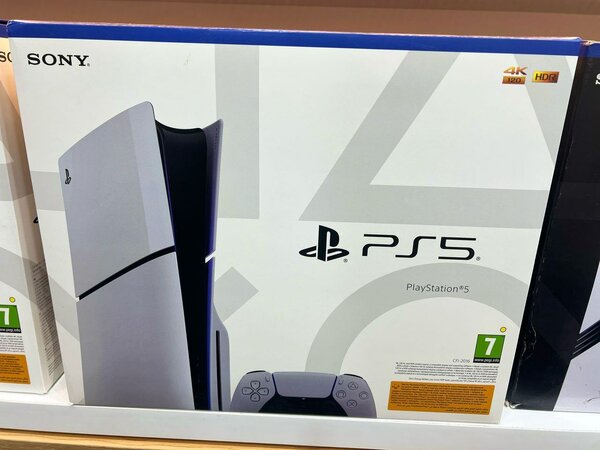 Ps5 Digital and CD