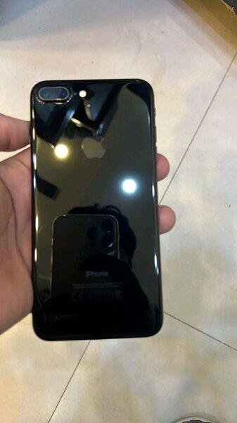 iPhone 7plus 128gb