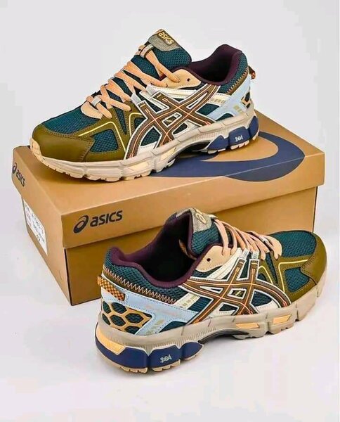 SHOE