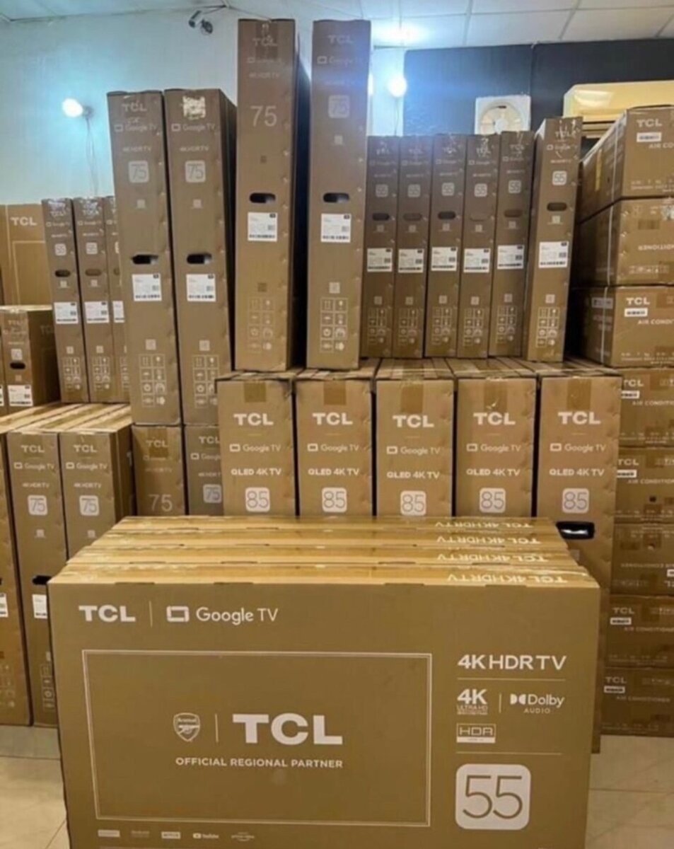 TCL TELEVISION 43inches. Smart