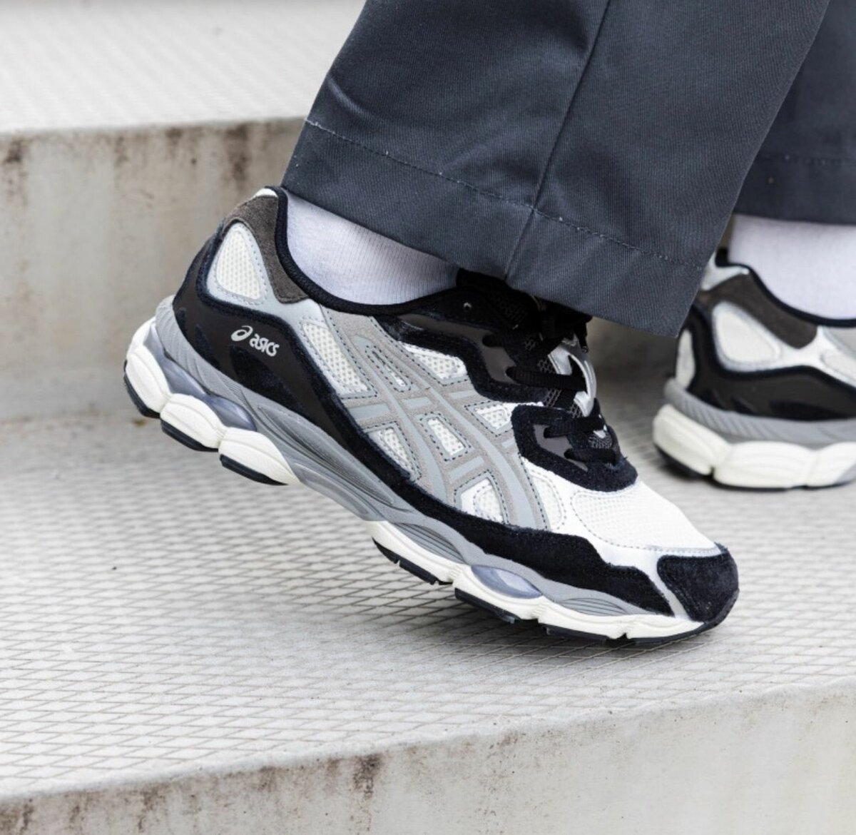 Chaussures de sport Asics élégantes