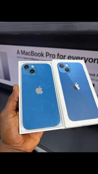 iPhone 13