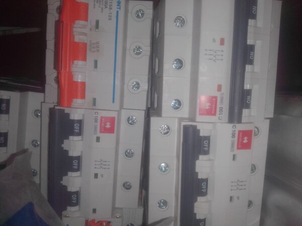 Cables, Amps