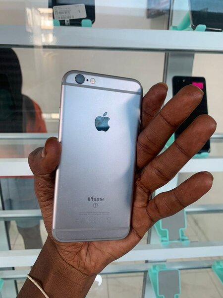 iPhone 6s