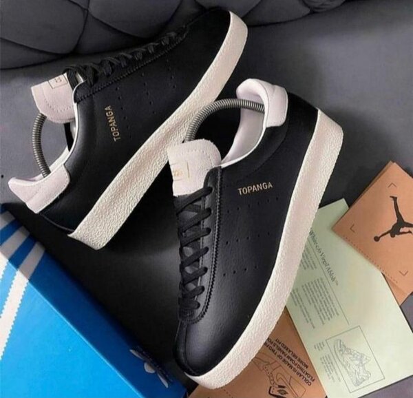 Adidas Topanga