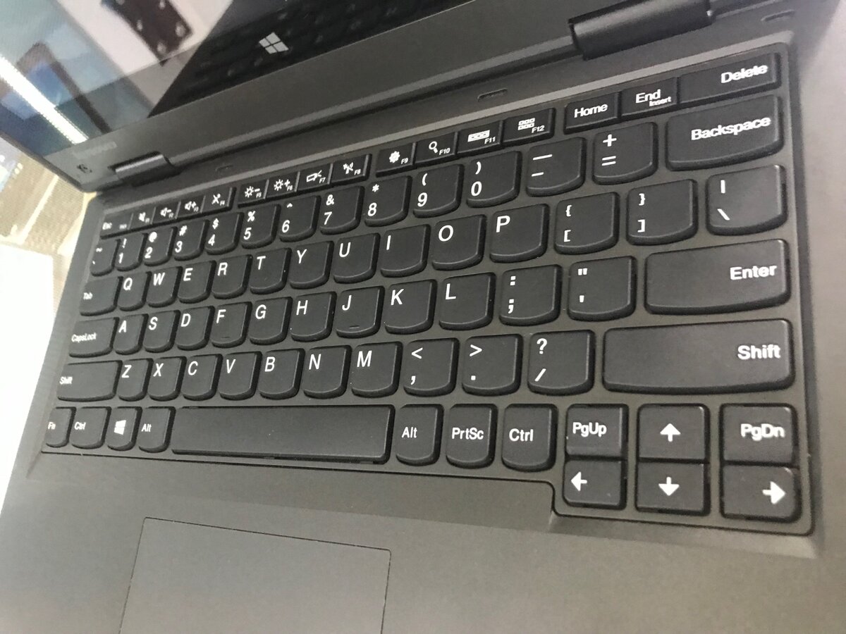 Lenovo THINPAD 11e