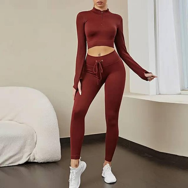 Ribbed two piece suit