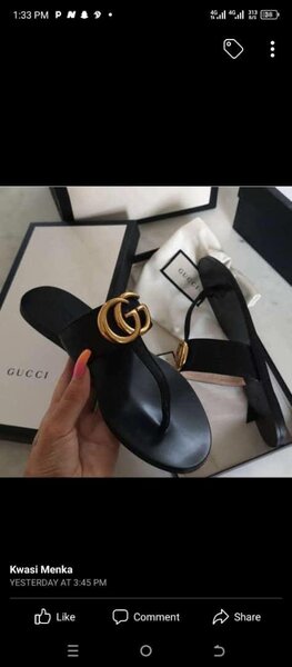 Ladies slippers