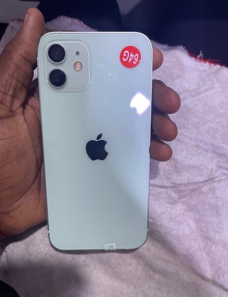 iPhone 12