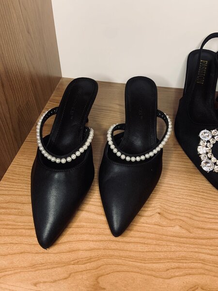 Black stiletto