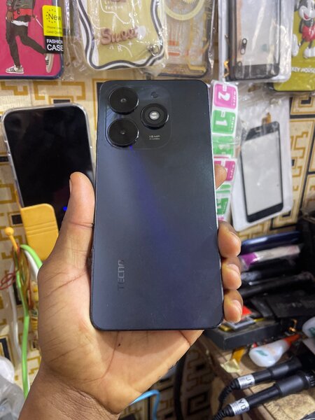 Tecno POP8