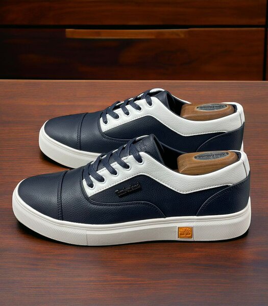 Dress shoes
