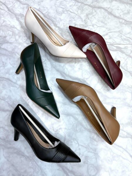 Escarpins en vente