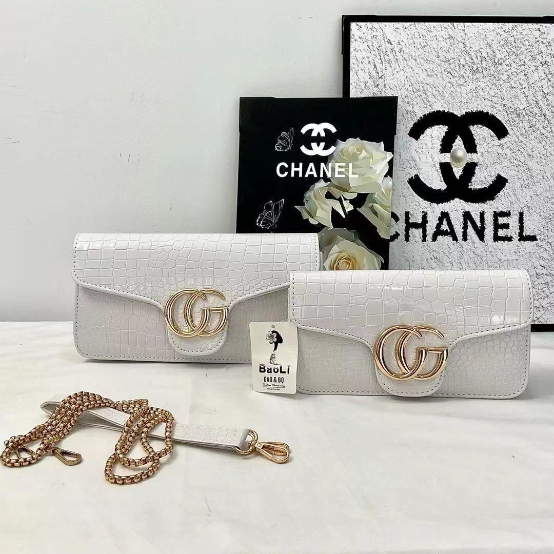 Causal ladies bag