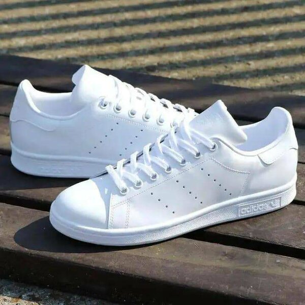 BASKET ADIDAS BALADEUSE