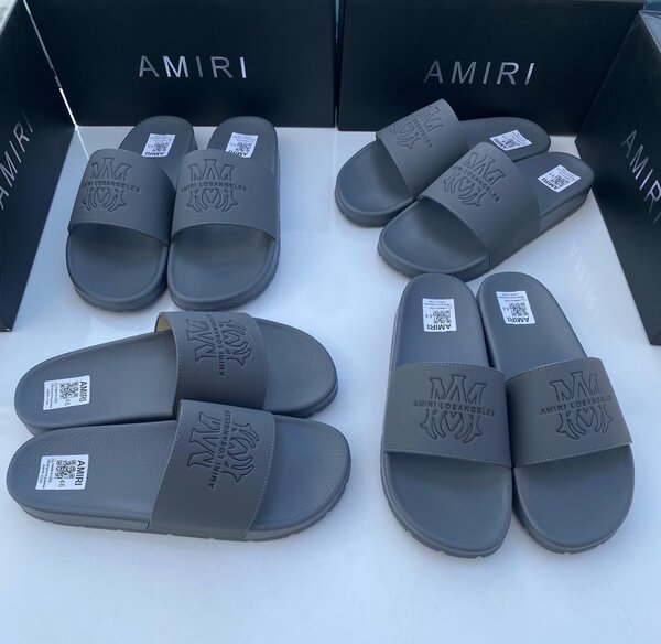 Unique slides